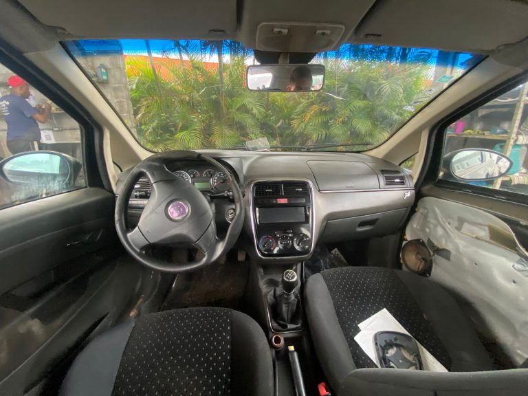 PUNTO HLX – 2008